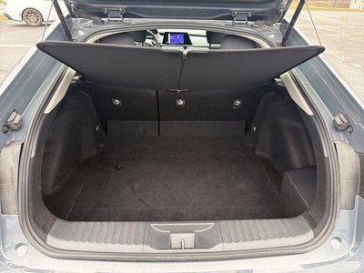 2025 Toyota Prius LE (Natl)