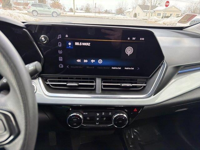 2025 Chevrolet Trax FWD 4dr LT