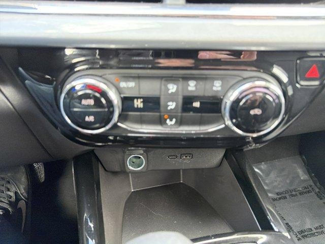 2025 Chevrolet Trax FWD 4dr LT