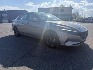 2023 Hyundai ELANTRA SEL IVT