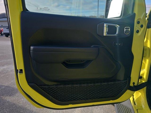 2022 Jeep Wrangler Unlimited High Tide 4x4