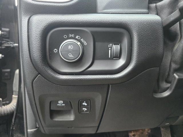 2021 RAM 1500 Big Horn 4x2 Quad Cab 6'4" Box