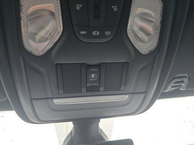 2021 RAM 1500 Big Horn 4x2 Quad Cab 6'4" Box