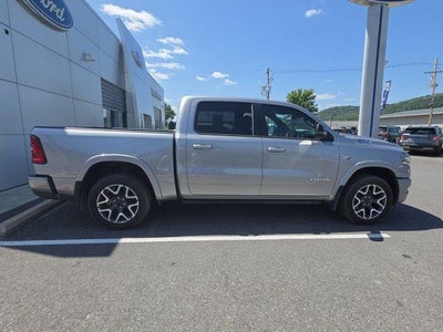 2026 RAM 1500 Laramie 4x4 Crew Cab 5'7" Box