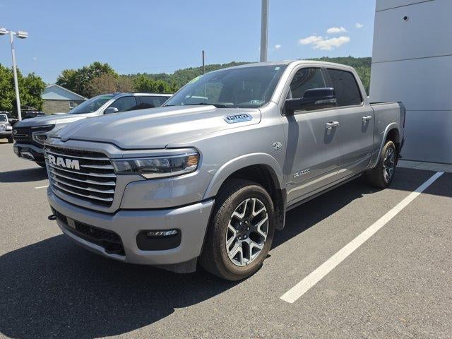 2026 RAM 1500 Laramie 4x4 Crew Cab 5'7" Box