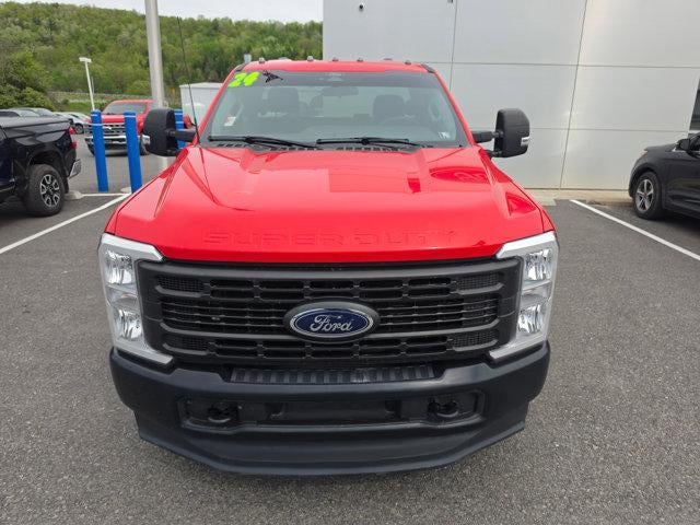 2024 Ford Super Duty F-350 SRW XL 4WD Reg Cab 145" WB 60" CA