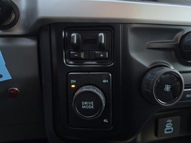 2023 Ford Super Duty F-550 DRW XLT 4WD Reg Cab 145" WB 60" CA