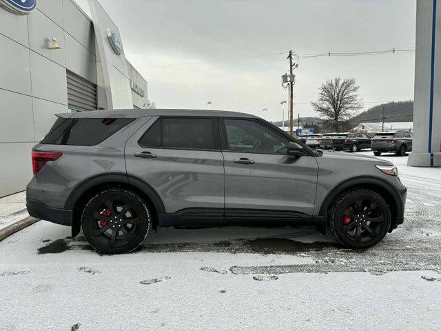 2022 Ford Explorer ST 4WD