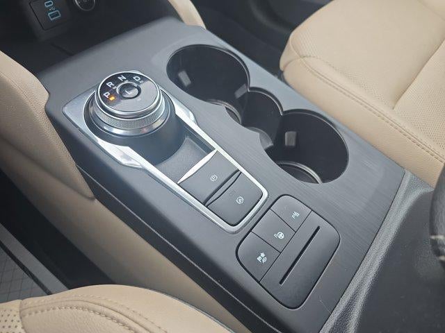 2021 Ford Escape Titanium Hybrid AWD