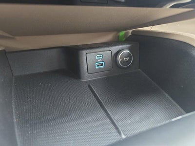 2021 Ford Escape Titanium Hybrid AWD