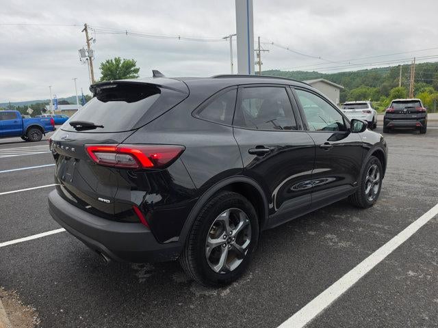 2025 Ford Escape ST-Line Select AWD