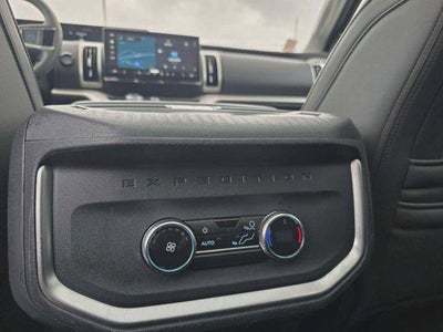 2025 Ford Expedition Max Active 4x4