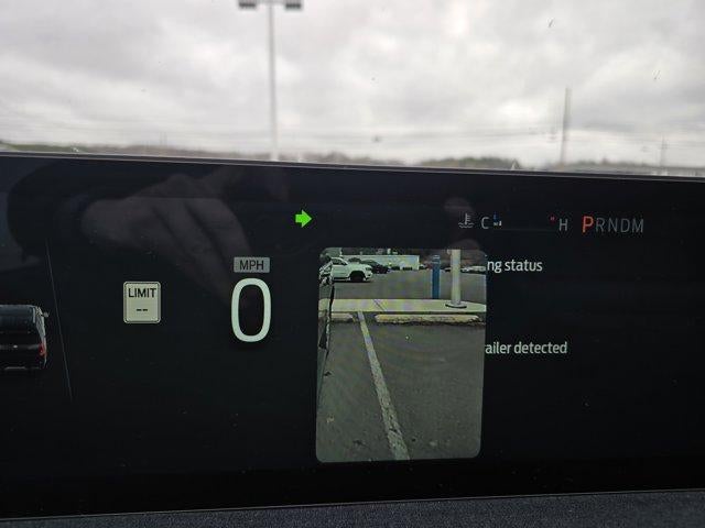 2025 Ford Expedition Max Active 4x4