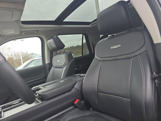 2025 Ford Expedition Max Platinum 4x4