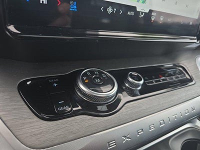 2025 Ford Expedition Max Platinum 4x4