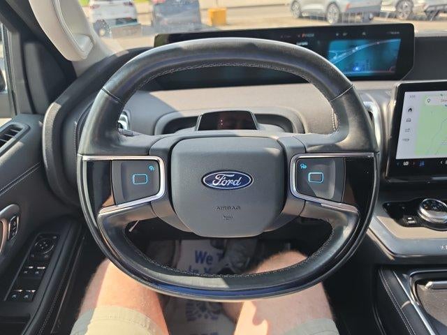 2025 Ford Expedition Platinum 4x4
