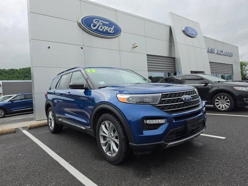 2023 Ford Explorer XLT 4WD