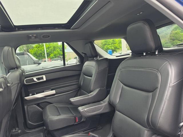 2023 Ford Explorer XLT 4WD