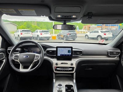 2023 Ford Explorer XLT 4WD
