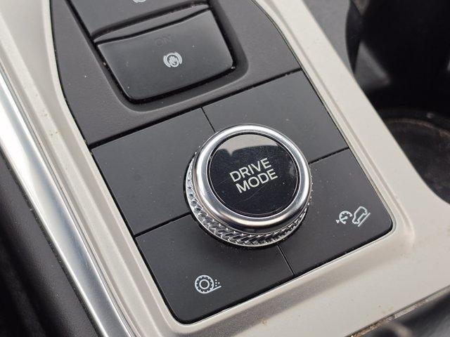 2023 Ford Explorer XLT 4WD