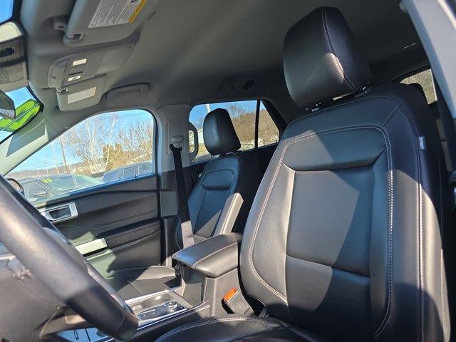 2022 Ford Explorer XLT 4WD