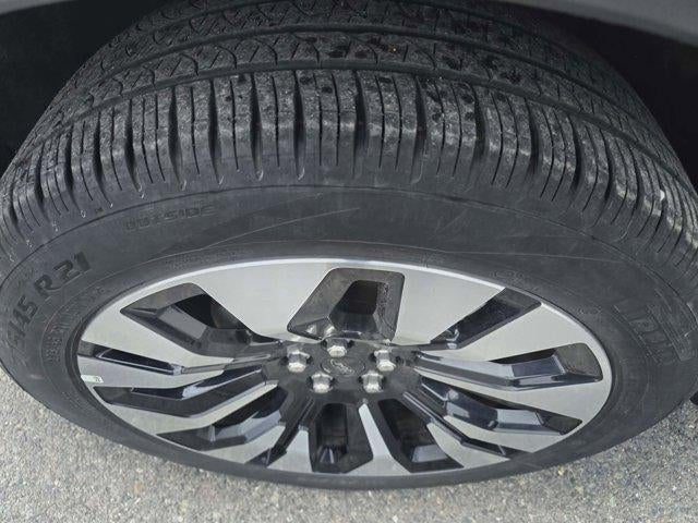 2025 Ford Explorer Platinum 4WD