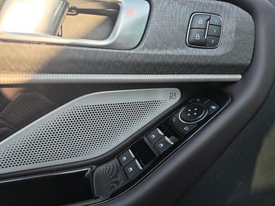 2025 Ford Explorer Platinum 4WD