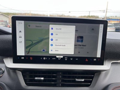 2025 Ford Explorer ST-Line 4WD