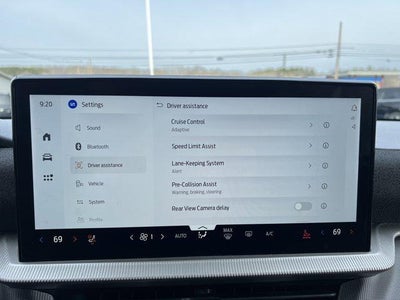 2025 Ford Explorer ST-Line 4WD