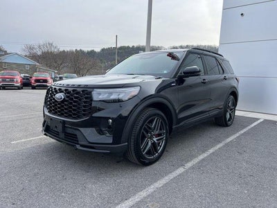 2025 Ford Explorer ST-Line 4WD