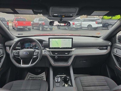 2025 Ford Explorer ST-Line 4WD