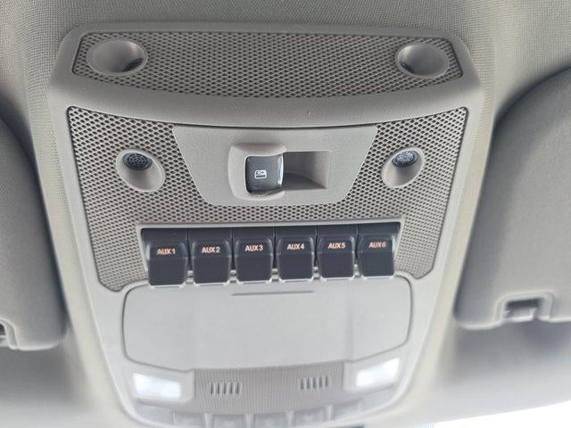 2020 Ford Super Duty F-250 SRW XLT 4WD Crew Cab 6.75' Box