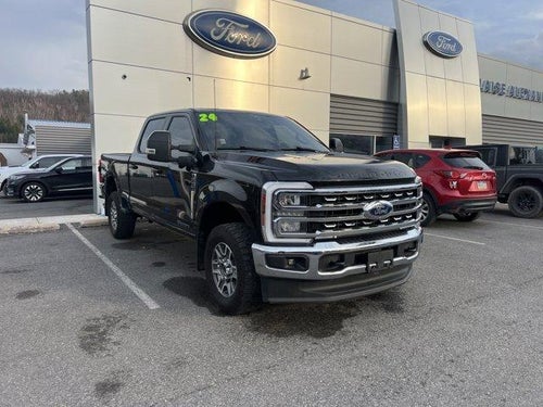 2024 Ford Super Duty F-250 SRW LARIAT 4WD Crew Cab 6.75' Box