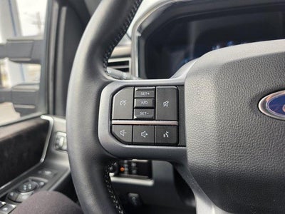 2023 Ford Super Duty F-250 SRW LARIAT 4WD Crew Cab 6.75' Box
