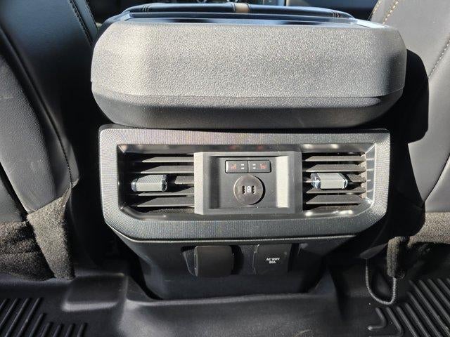 2024 Ford Super Duty F-250 SRW Platinum 4WD Crew Cab 6.75' Box