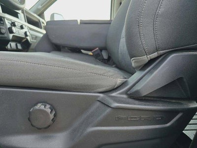 2023 Ford Super Duty F-350 SRW XL 4WD Crew Cab 6.75' Box