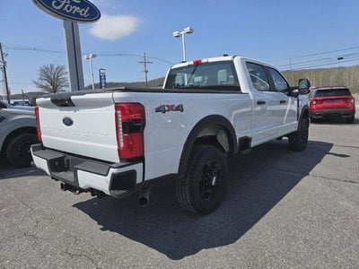 2023 Ford Super Duty F-350 SRW XL 4WD Crew Cab 6.75' Box
