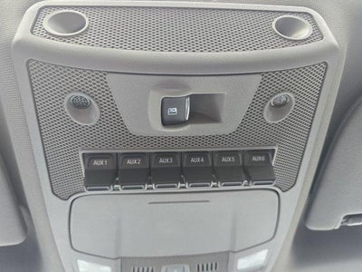 2021 Ford Super Duty F-350 SRW LARIAT 4WD Crew Cab 6.75' Box