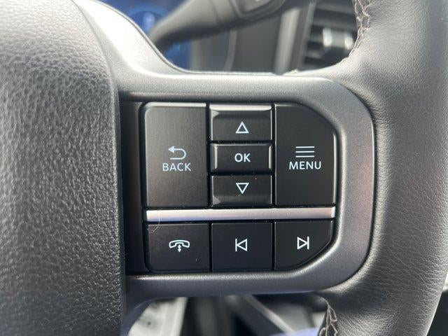 2025 Ford Super Duty F-350 DRW LARIAT 4WD Crew Cab 8' Box