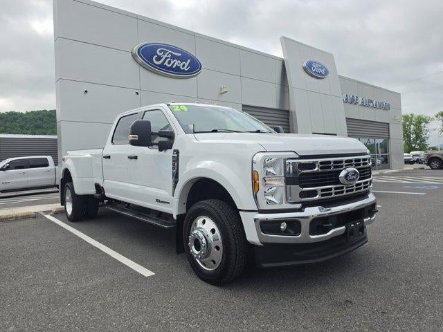 2024 Ford Super Duty F-450 DRW XLT 4WD Crew Cab 8' Box