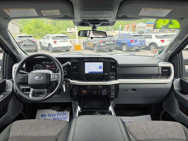 2024 Ford Super Duty F-450 DRW XLT 4WD Crew Cab 8' Box