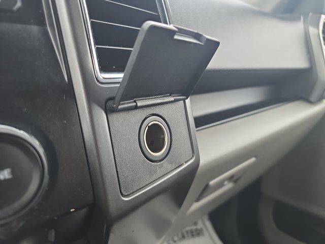 2016 Ford F-150 4WD SuperCrew 5-1/2 Ft Box XLT