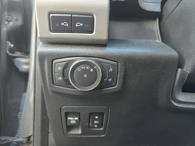 2020 Ford F-150 LARIAT 4WD SuperCrew 5.5' Box