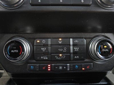 2020 Ford F-150 LARIAT 4WD SuperCrew 5.5' Box