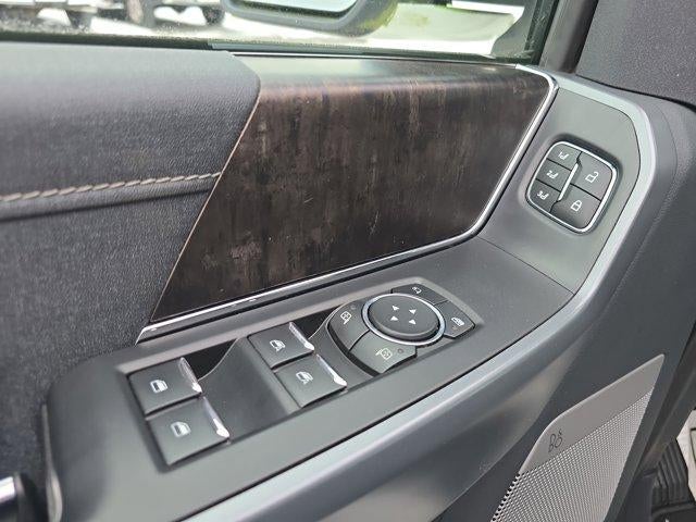 2021 Ford F-150 LARIAT 4WD SuperCrew 5.5' Box