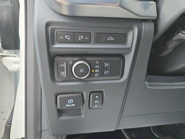 2021 Ford F-150 LARIAT 4WD SuperCrew 5.5' Box