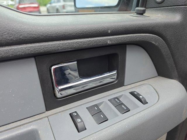 2014 Ford F-150 4WD SuperCrew 5-1/2 Ft Box XLT