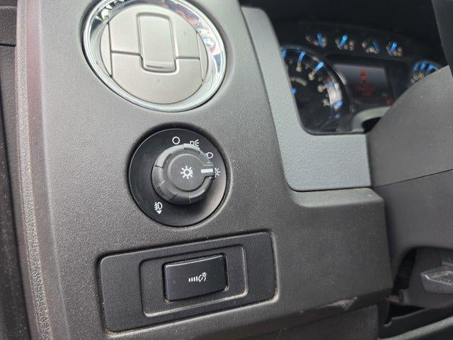 2014 Ford F-150 4WD SuperCrew 5-1/2 Ft Box XLT