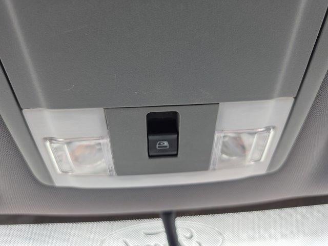2014 Ford F-150 4WD SuperCrew 5-1/2 Ft Box XLT