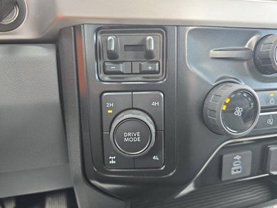 2025 Ford Super Duty F-350 SRW XLT 4WD Reg Cab 8' Box